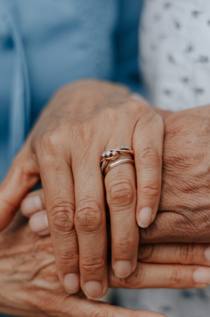 Mariage bague agée