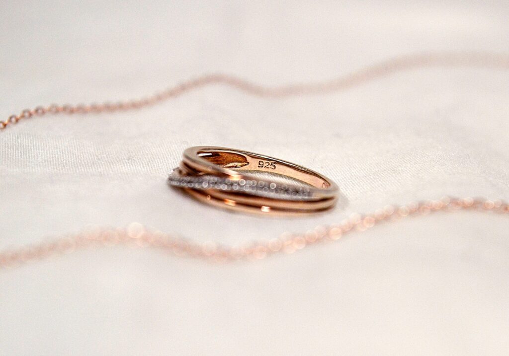 mariage alliance rose gold